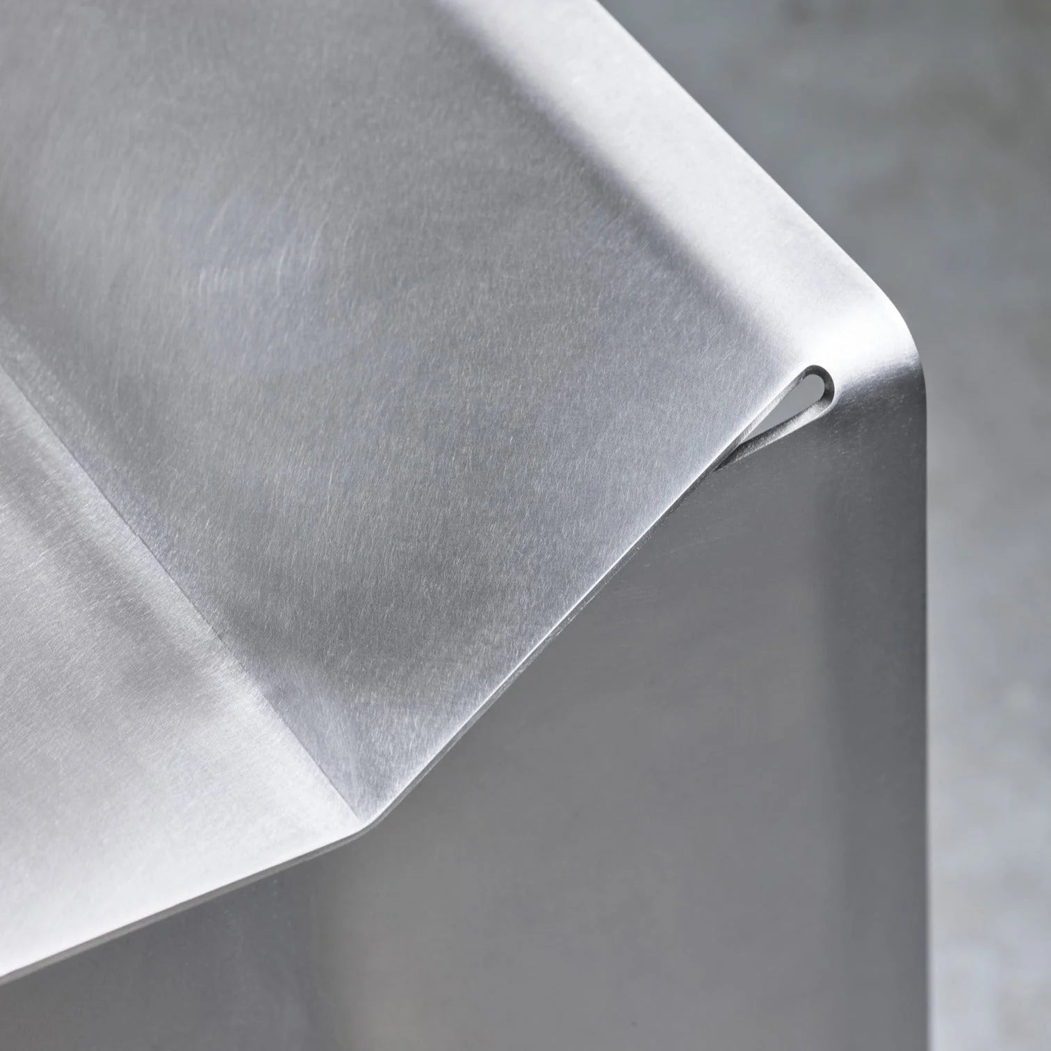 Camber Bench